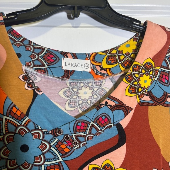 Graphic Orange and Blue Short Sleeve Blouse - Picture 3 of 3